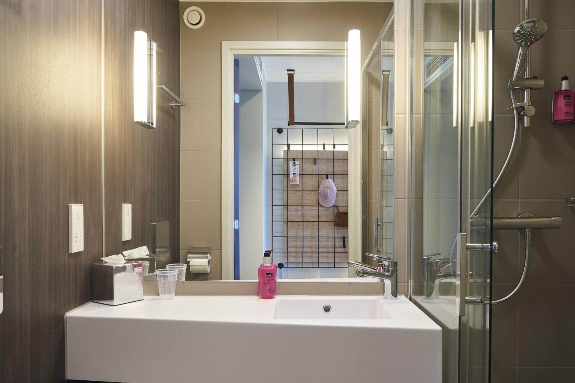 Moxy Birmingham Nec Hotel Bickenhill Luaran gambar